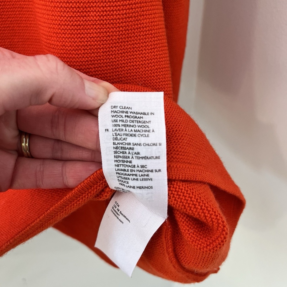 COS 100% Merino Wool Sweater Pockets Red Quiet Luxury Minimalist Capsule Sz M - Picture 6 of 7